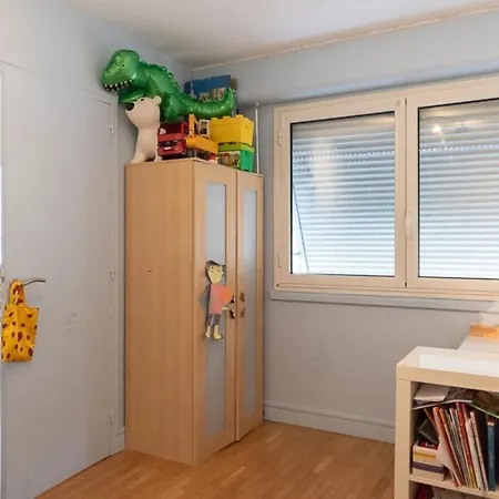 Bright 69 M2 T3 With Balcony Lägenhet